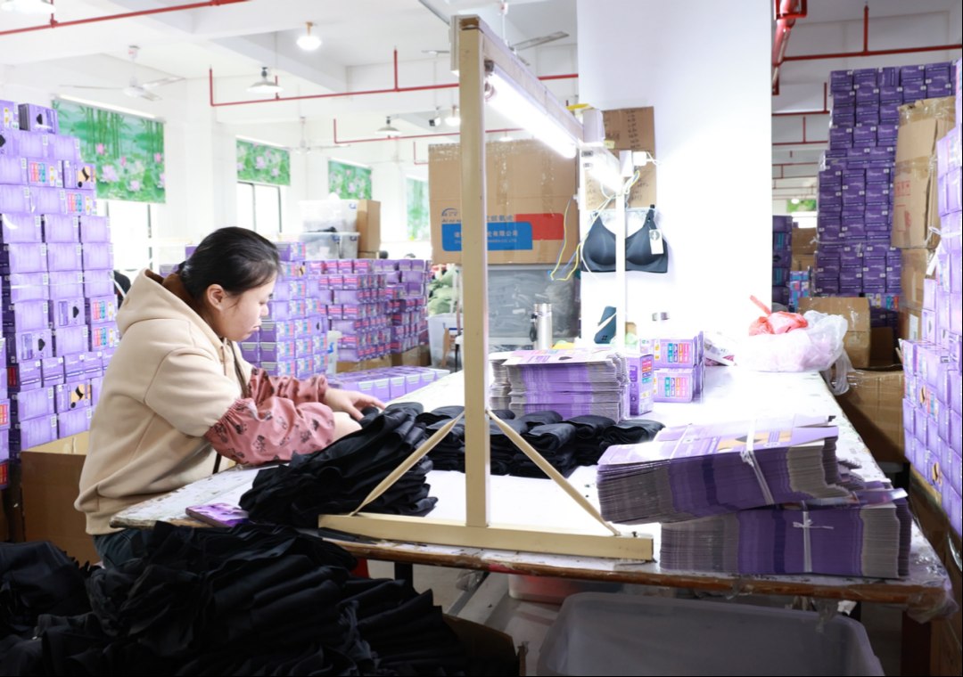 ¿Por qué los pedidos de lencería OEM deben realizarse con al menos 2 o 3 meses de anticipación?